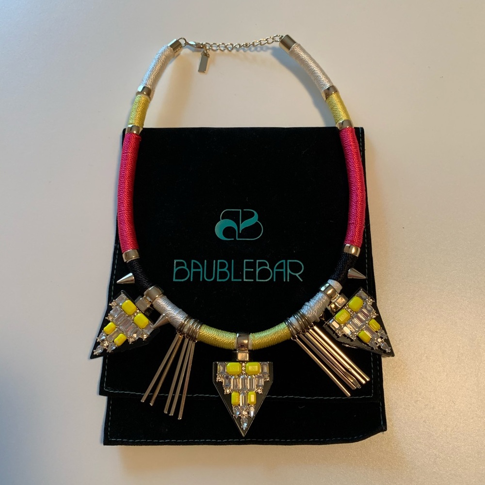 Statement necklace